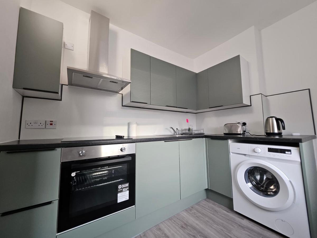 Battersea Park Apartments Лондон Экстерьер фото